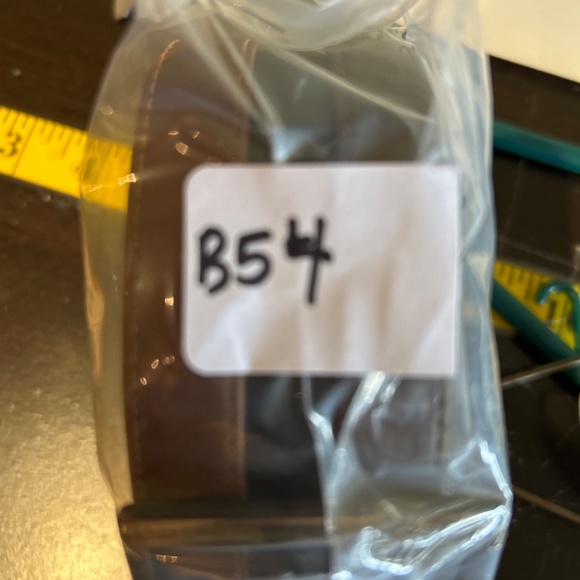 Unisex leather belt browns black 2” buckle 42” long - Picture 14 of 14